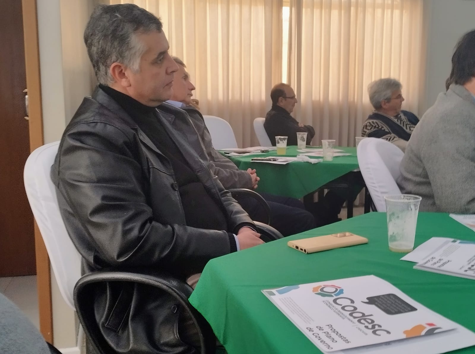 Gallio participa de plenária do Codesc